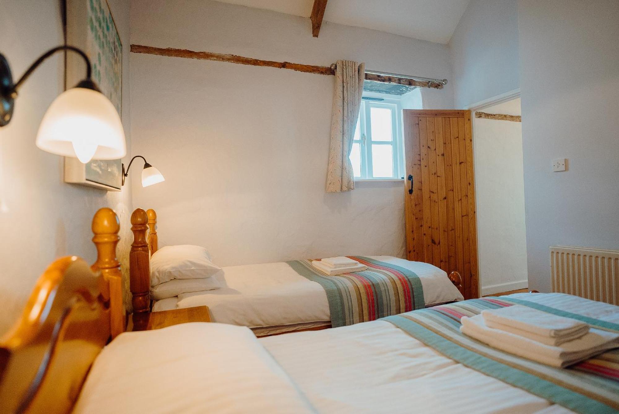 Hotel Celtic Haven à Lydstep Extérieur photo